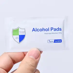 Diseño personalizado 75% almohadilla de preparación de alcohol para limpieza y desinfección de uñas hisopo con alcohol logotipo impreso desinfección toallitas para el cuidado de la piel