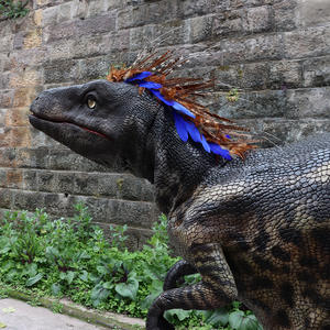 Costume de dinosaure réaliste et grandeur nature pour adulte, idéal pour les farces <span class=keywords><strong>d</strong></span>'Halloween et les films - Product Image 4