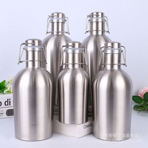 Growler à bière en acier inoxydable écologique de 2 L - Bouteille isotherme à double paroi personnalisée de 64 oz pour un stockage parfait des boissons - Product Image 4