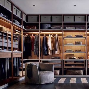 Armario abierto de lujo de suministro del fabricante con riel colgante y armario con marco de aluminio de vidrio grueso - Product Image 4