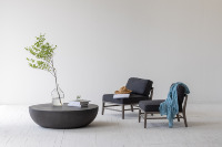 Table Basse de Salon Contemporaine au Design Mid-Century, Style Vintage Français, Géométrie Béton Noir et Marron