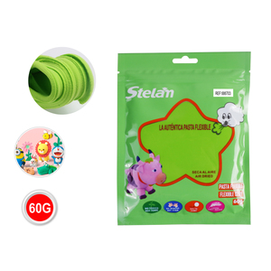 Bolsa de papel de aluminio verde flexible seca al aire de 60g, arcilla espacial para juegos creativos y manualidades - Product Image 1
