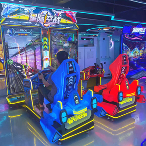 Equipo de Juego Profesional para Carreras de Autos con Movimiento de Vuelo para 2 Jugadores, Fabricante de Equipos de Juego Comerciales - Product Image 1
