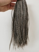 Vente en gros 10-12 "/25-30cm Plumes de selle naturelles Grizzly Coq Hackle pour extensions de cheveux attachant des mouches