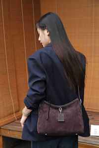 Designer Women Vintage Wine Suede Top Grain Leather Luxury Crossbody <b>Bag</b> Stylish Zippered <b>Messenger</b> Shoulder <b>Bag</b> Winter - Product Image 2