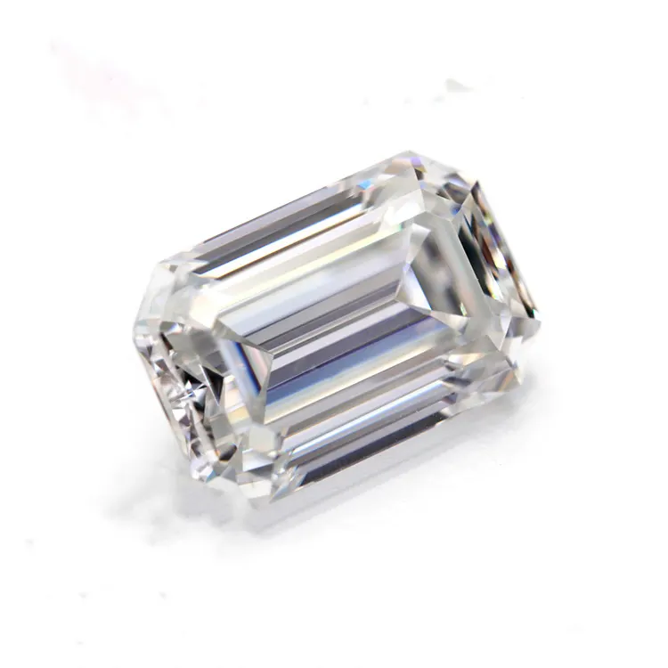 저렴한 대량 에메랄드 다이아몬드 에메랄드 컷 0.2-10ct 화이트 스톤 GRA 인증서 공장 도매 재고 보석