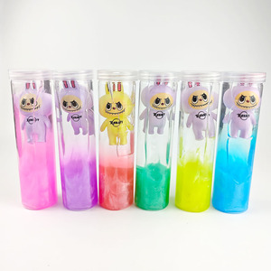 Vente en gros de <span class=keywords><strong>slime</strong></span> transparent en cristal de couleur galaxie mélangée, en bouteille longue et moyenne, avec poupée en plastique - Product Image 1