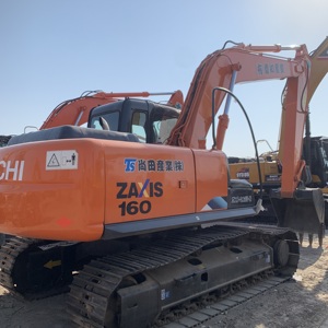 Excavatrice sur chenilles Hitachi ZX160 d'occasion importée du Japon, haute efficacité, moteur et pompe, faible consommation, vente à prix réduit - Product Image 1