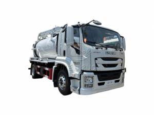 Camion-citerne à vide septique ISUZU GIGA 10000L personnalisé pour l'exportation, avec bras d'aspiration rotatif à 360 degrés, pompe à vide importée JUROP/MORO/SAMSON - Product Image 1