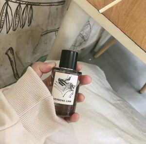 Parfum léger en <span class=keywords><strong>bois</strong></span> de marque originale OEM/ODM, 50 ml, cuir et <span class=keywords><strong>bois</strong></span>, parfum classique pour femmes - Product Image 6