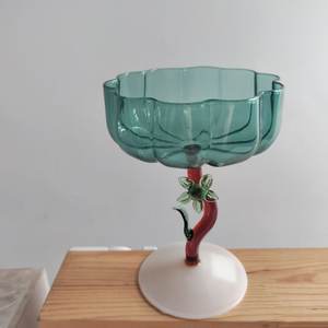 Handmade Petal-Shaped <strong>Martini</strong> <strong>Glass</strong> Goblet Unique Ice Cream Cup for Parties Wine Hot Sale Cocktail <strong>Glass</strong> with Leaf Flower Design - Product Image 3