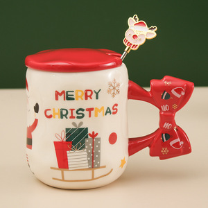Tasses en céramique créatives de Noël avec couvercles, cuillères, jolies tasses à café pour couple - Product Image 3