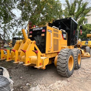 รถตักดินมือสอง Caterpillar CAT 140H ราคาถูก รถตักดิน CAT 140H มือสอง สภาพดี พร้อมขาย มีสินค้าในสต็อก - Product Image 3