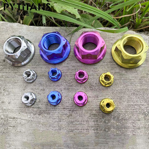 Dadi Flangiati in Titanio GR5 per Asse Posteriore Moto, Anodizzazione e Colori PVD di PYTITANS - Product Image 2