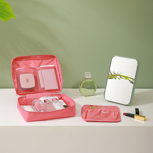 Tùy chỉnh du lịch trang điểm túi nhỏ vuông mỹ phẩm trường hợp với logo dây kéo đóng cửa được thực hiện giá cả cạnh tranh - Product Image 1