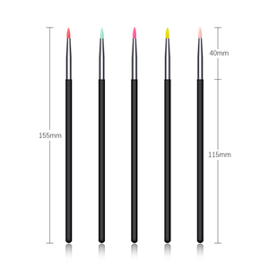 Mini pinceau en silicone blanc DM pour eyeliner et blush, marque OEM, échantillons gratuits - Product Image 2