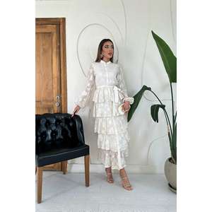 Elegante Vestido Beige en Capas con Corte en A, Cintura Natural, Tela Translúcida Tejida, para Uso Diario Informal - Product Image 4