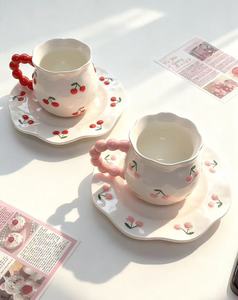 Set Moderno di Tazza e Piattino in Ceramica Porcellanata Isolante Eco-Friendly, Nuovo Stile Cinese Dipinto a Mano per Tè Pomeridiano e <span class=keywords><strong>Latte</strong></span> - Product Image 4