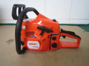 Motosierra de Gasolina de 54.5cc y <span class=keywords><strong>2</strong></span> Tiempos, Herramienta Potente para Cortar Madera, Ideal para Agricultura, Silvicultura, Tala y Poda de Árboles en el Hogar - Product Image 4