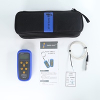 Thermomètre industriel de température de référence numérique de type RTD NTC K T Affichage LCD Personnalisation OEM pour laboratoire d'étalonnage