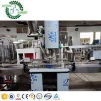 Ligne de remplissage linéaire séparée 12-12-1 pour bouteilles d'eau, système de remplissage de petites bouteilles PET 1500BPH pour conteneurs de 400ml à 2L
