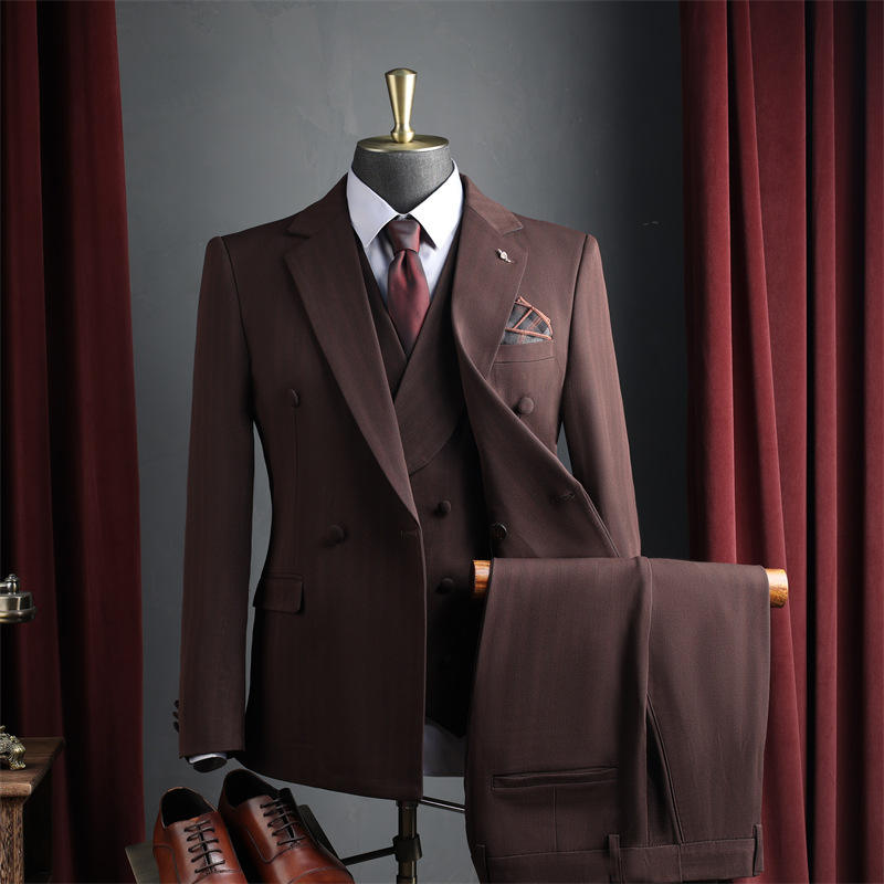 Angora rouge (costume + gilet + pantalon)