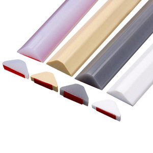Kan Worden Gesneden In Driehoekige, Stevige Zachte Silicagel Badkamervloer Waterstopstrips Met Elke Grootte - Product Image 6