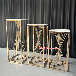 Étagère de sol en acrylique finition or moderne et glamour, décoration chic pour couloir, présentoir élégant pour <span class=keywords><strong>mariage</strong></span>, décoration de gâteau - Product Image 4
