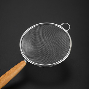Tamis à matcha en acier inoxydable 304, tamis à lait de soja, outil de pâtisserie, tamis à jus avec manche en bois pour la cuisine - Product Image 4