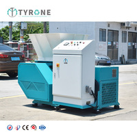 Broyeur à un seul arbre pour le recyclage des pneus/des déchets métalliques/du bois/du plastique, machine de recyclage du plastique