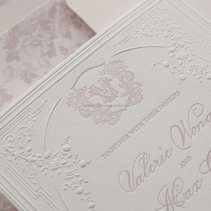 Juego de Tarjetas de Invitación de Lujo Personalizadas con Impresión en Relieve, Material de Papel para Eventos Especiales con Diseño en Relieve - Product Image 2