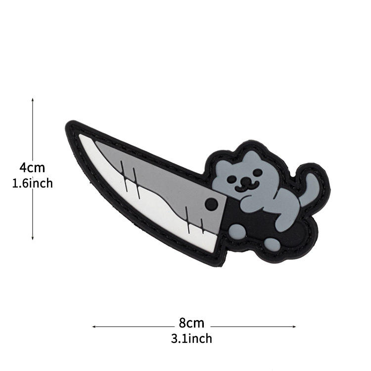 Little kitten big long knife (black background gray)