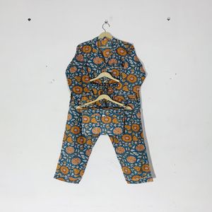 Conjunto de Pijama de Algodón Multicolor al por Mayor, Ropa de Dormir con Estampado Floral Hecho a Mano, Disponible a Precio de Mayoreo - Product Image 5