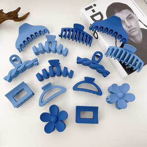 새로운 디자인 패션 단색 우아한 기하학적 꽃 머리 발톱 클립 여자 여자 두꺼운 머리를위한 큰 무광택 머리 발톱 클램프 - Product Image 2