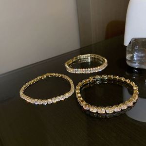 Bracelet pour femmes, zircon, bracelet géométrique carré pour femmes - Product Image 5