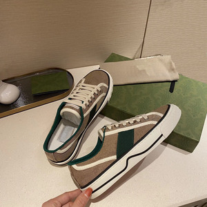 Chaussures de créateur classiques très vendues pour femmes, chaussures à talon compensé, baskets de luxe haut de gamme pour femmes, vente en gros - Product Image 4