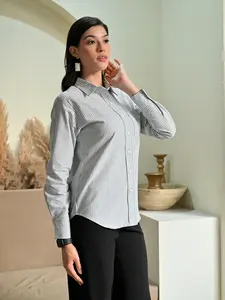 Camisa Formal corta sólida gris hecha a mano de hilo Premium teñido 100% algodón que ofrece elegancia refinada comodidad Superior - Product Image 4