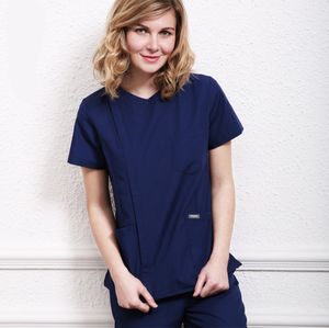 ชุดยูนิฟอร์มพยาบาลโรงพยาบาลบิวตี้เมดิคสำหรับผู้หญิง ผ้าทอเป็นมิตรกับสิ่งแวดล้อม ไซส์พลัส แบบมีซิป - Product Image 4
