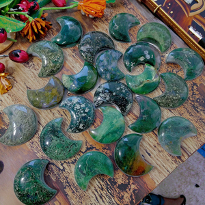 Vente en gros de pierres de cristal naturelles, agate mousse, lunes, Reiki, guérison, best-seller, artisanat en pierre, lune pour la décoration de la maison - Product Image 2