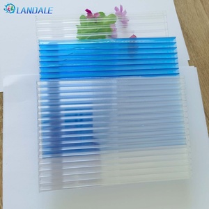 Nid d'abeilles <span class=keywords><strong>transparent</strong></span> de <span class=keywords><strong>polycarbonate</strong></span> de haute résistance aux chocs personnalisé/feuille de structure creuse <span class=keywords><strong>6mm</strong></span> 8mm 10mm feuille de PC - Product Image 6