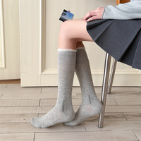 Chaussettes pour femmes, chaussettes amples de couleur unie, chaussettes en dentelle pour le printemps et l'été, chaussettes longues respirantes en tricot, style princesse