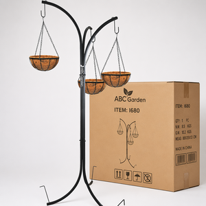 Support de suspension pour plantes à quatre bras avec paniers multiples, cadre métallique courbé thermolaqué, chaînes et paniers en fibre de coco, pour la décoration de jardin et de cour - Product Image 4