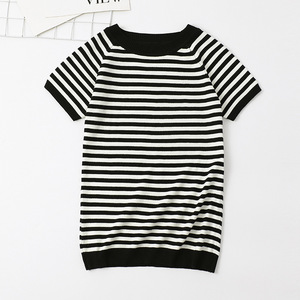 Maglione lavorato a maglia da donna, <span class=keywords><strong>pullover</strong></span> estivo sottile, t-shirt a maniche corte a righe bianche e nere - Product Image 5