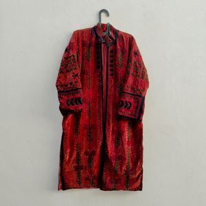 Elegante Chaqueta Larga de Terciopelo Naranja Bordada con Diseño Geométrico, Estilo Bohemio, Cuello Alto, Estilo Étnico, Ropa de Invierno - Product Image 1