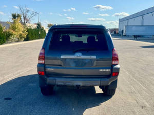 Toyota <span class=keywords><strong>4Runner</strong></span> SR5 2013, 4x4, 4 Puertas, SUV, Volante a la Izquierda, Motor <span class=keywords><strong>V8</strong></span>, Control de Tracción, Ventanas Eléctricas, Asientos de Cuero, 8 Bolsas de Aire, Pantalla Táctil, Cámara Trasera - Product Image 2