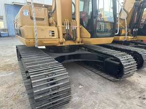 Oferta Especial: Excavadora Usada 320CL de 20 Toneladas, Modelo 2022, Cucharón de 0.8m, Buen Estado de Funcionamiento, Bajo Precio, Motor, Engranajes y Rodamientos en Excelente Estado - Product Image 2