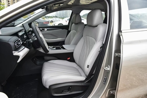 2026 Geely Galaxy XingYao 6 Versión Starship 125km PHEV Coche Híbrido Enchufable de Largo Alcance con Conducción Inteligente Completa <span class=keywords><strong>NOA</strong></span> Vehículo de Nueva Energía - Product Image 2