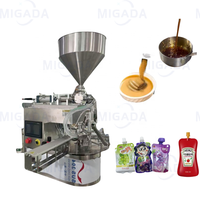 Machine de remplissage automatique de poche de bec de bureau pour la pâte liquide jus lait yaourt machine verticale efficace de capsulage de l'eau de sac
