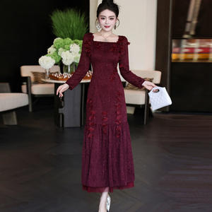 Bettergirl 2025 nuevo Vestido largo de pétalo de perla colgante de <span class=keywords><strong>estambre</strong></span> de crisantemo de encaje de lujo ligero francés - Product Image 5