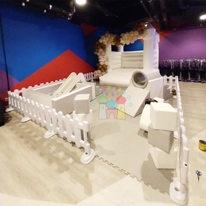 Set de Juegos Infantiles para Exteriores, Casa de Brinco con Piscina de Pelotas, Área de Juegos Suave para Niños - Product Image 2